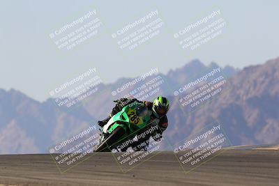 media/Apr-16-2022-CVMA (Sat) [[090b37c3ce]]/Race 14 Amateur Supersport Open/